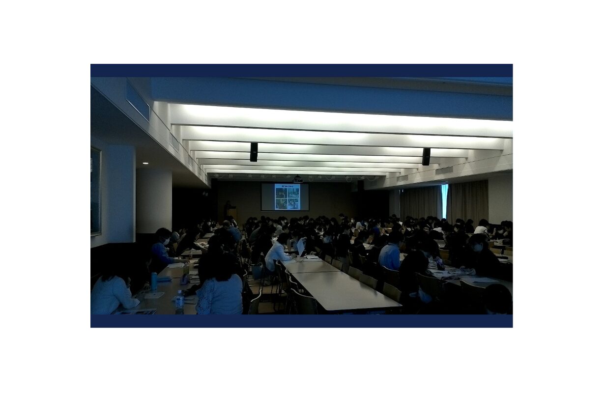 中学2年　カナダセミナー　説明会