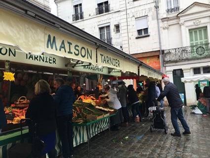 Bonjour! Ici C’est Touraine, France – Le “TOBITATE!” Rapport de Touraine –